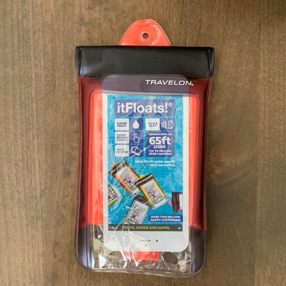Travelon Other - Travelon Waterproof Phone Protector It Floats! Protect your phone New